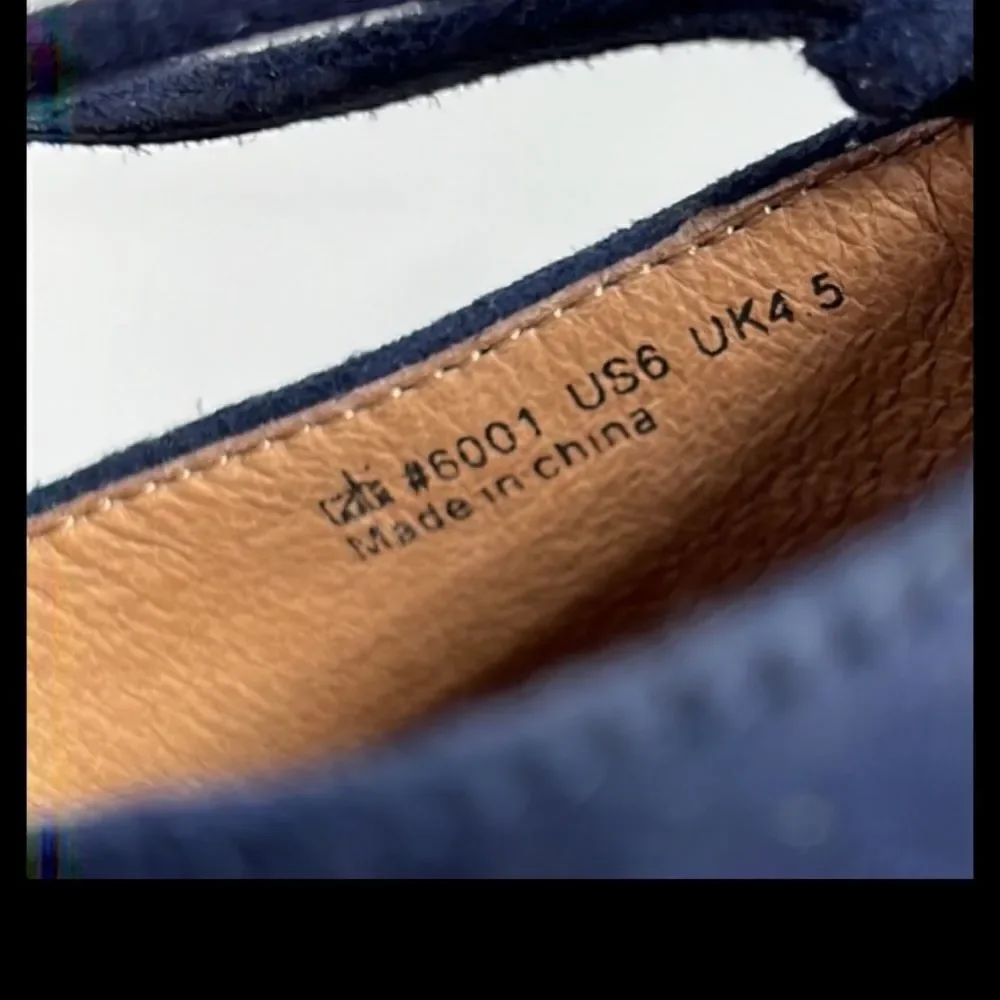 CABI Isla Wedge Navy Suede #6001 Sz 6 EUC